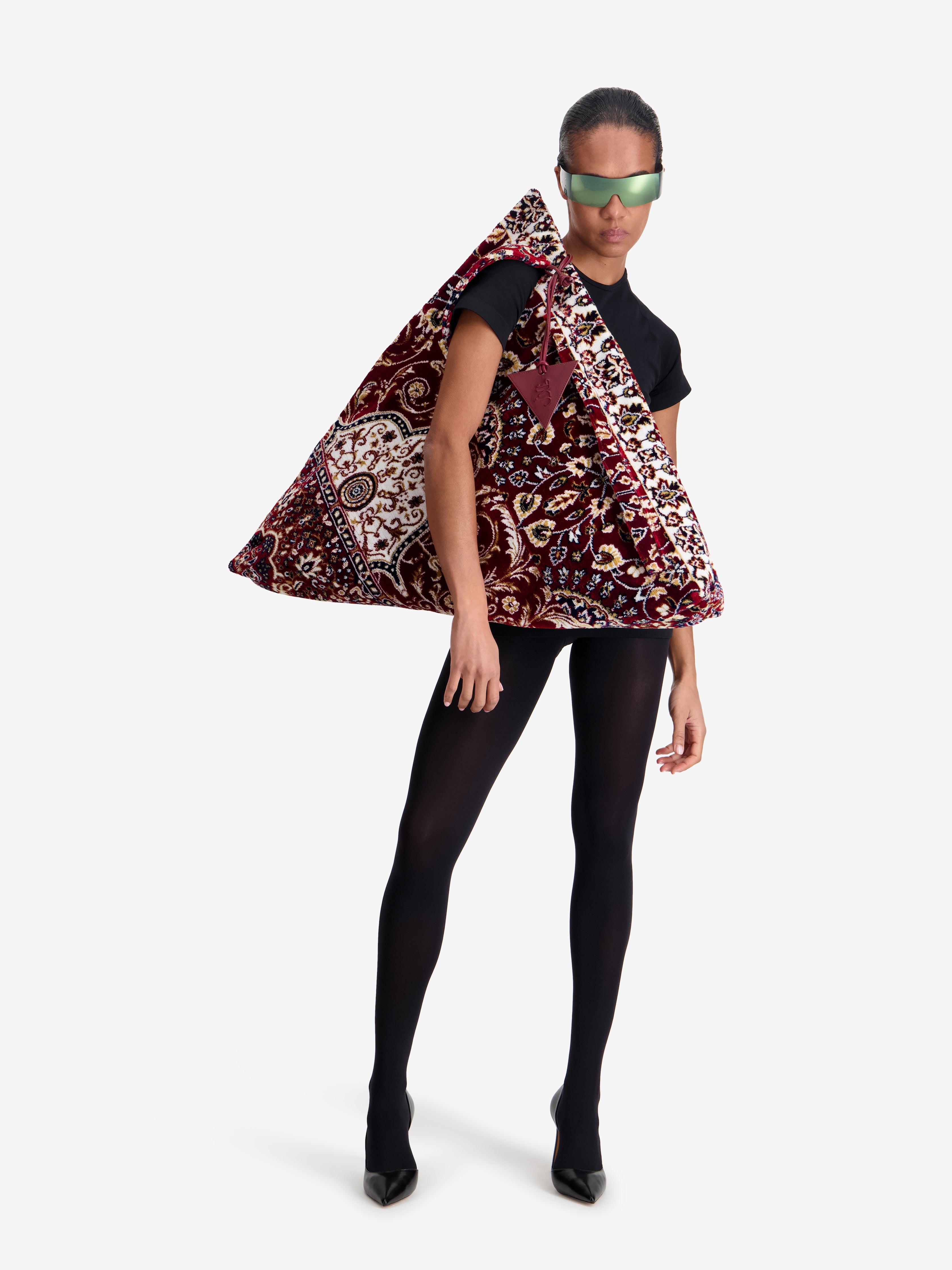 TRIANGLE BAG CARPET XXL