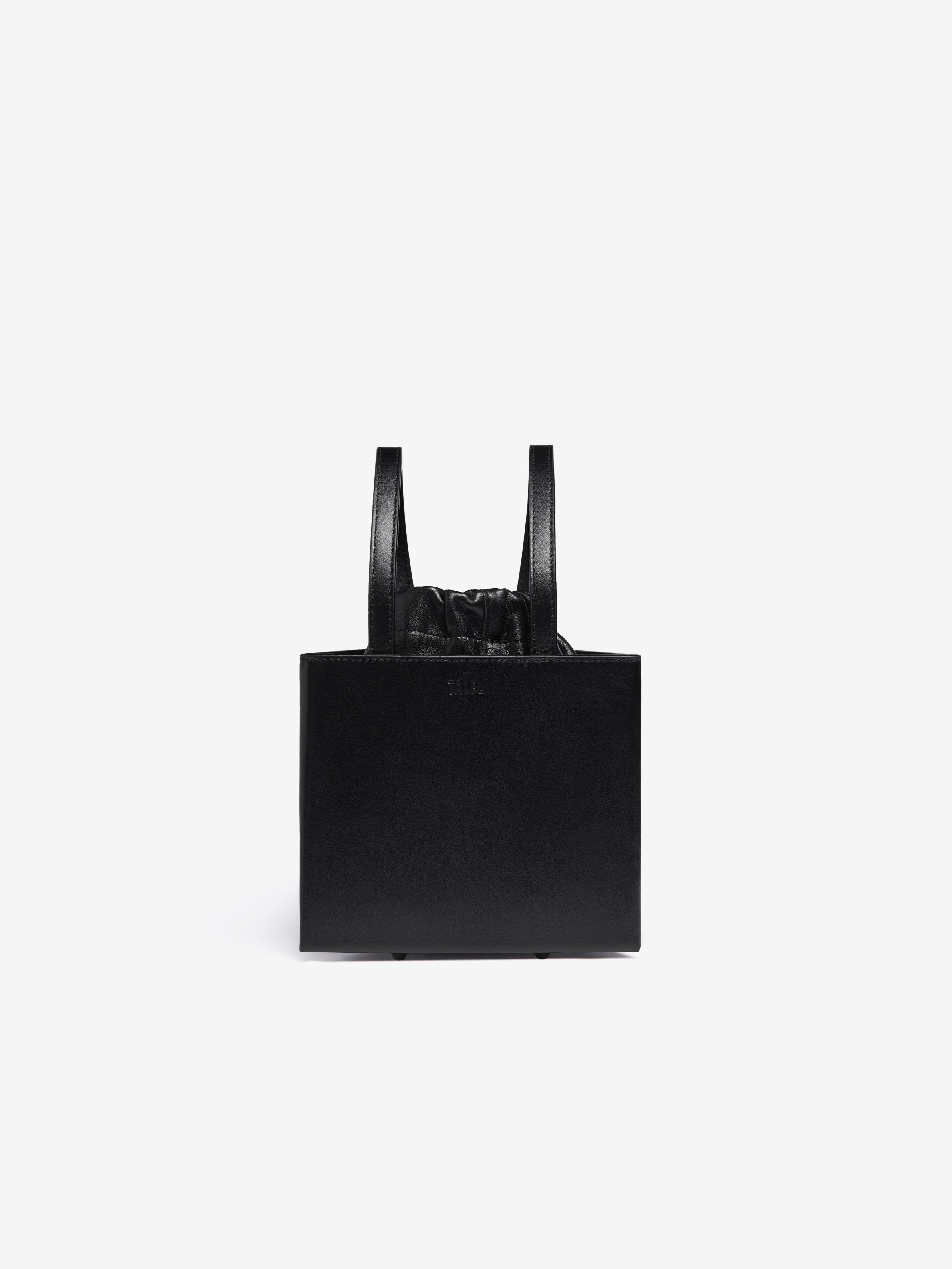 Triangle Bag Black M